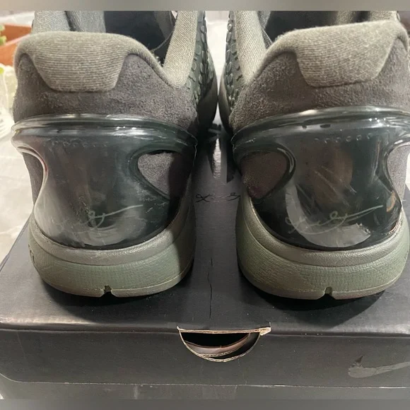 Size 15 - Nike Kobe 6 Mamba Fade To Black - Picture 3 of 6